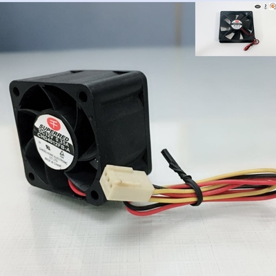 ODM do OEM do fã do processador central da C.C. 2.4W dos ventiladores de refrigeração 80X80X25mm da C.C. da saída do sinal
