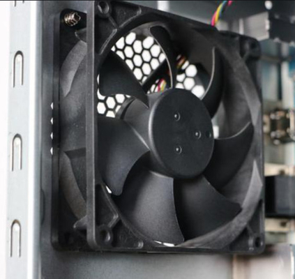 Cheng Home's DC Cooling Fan 50 X 50 X 10mm Dimensões 200-400K Peças Por Mês Disponível
